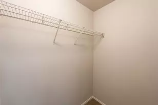 11813 Plains Valley Dr, Del Valle, TX 78617 - Photo 32