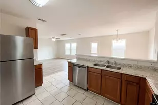 11813 Plains Valley Dr, Del Valle, TX 78617 - Photo 18