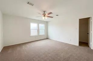 11813 Plains Valley Dr, Del Valle, TX 78617 - Photo 4