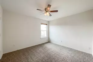 11813 Plains Valley Dr, Del Valle, TX 78617 - Photo 28