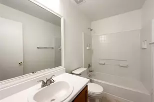 11813 Plains Valley Dr, Del Valle, TX 78617 - Photo 6