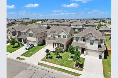 201 Bella Luna Way, Liberty Hill, TX 78642 - Photo 36
