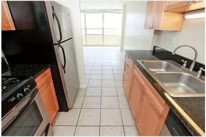 1800 Lavaca Street #204, Austin, TX 78701 - Photo 6