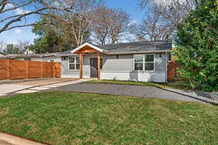 504 W Croslin St, Austin, TX 78752 - Photo 20