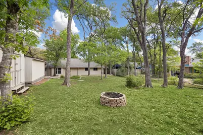 1815 Parkside Lane, Austin, TX 78745 - Photo 2