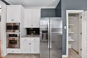 4010 Long Champ Dr, Austin, TX 78746 - Photo 22
