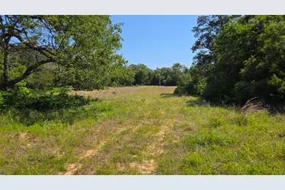 277 Meuth Cemetery Road, Red Rock, TX 78662 - Photo 4
