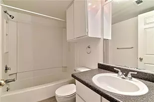 2401 Leon St, Austin, TX 78705 - Photo 14