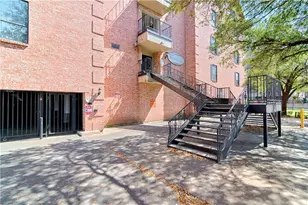 2401 Leon St, Austin, TX 78705 - Photo 20