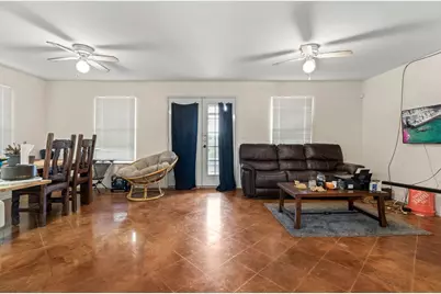 1225 Hilltop Drive, San Marcos, TX 78666 - Photo 8