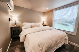 282 Park Ave, Staples, TX 78670 - Photo 18