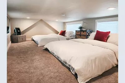 282 Park Avenue, Staples, TX 78670 - Photo 24