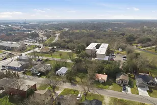 1059 Tabernacle St, Seguin, TX 78155 - Photo 6