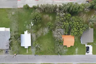 1059 Tabernacle St, Seguin, TX 78155 - Photo 1