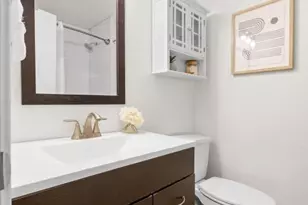 7801 Shoal Creek Blvd, Austin, TX 78757 - Photo 14