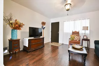 1011 S Brownleaf Street, San Antonio, TX 78227 - Photo 4