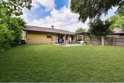 1011 S Brownleaf Street, San Antonio, TX 78227 - Photo 10