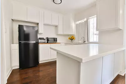 1011 S Brownleaf Street, San Antonio, TX 78227 - Photo 2