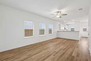 18400 Stellers Sea St, Elgin, TX 78621 - Photo 6