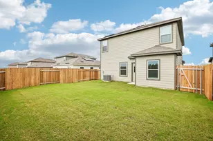18400 Stellers Sea St, Elgin, TX 78621 - Photo 36