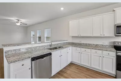 18400 Stellers Sea Street, Elgin, TX 78621 - Photo 10