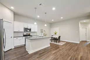 504 Peace Dr, Liberty Hill, TX 78642 - Photo 6
