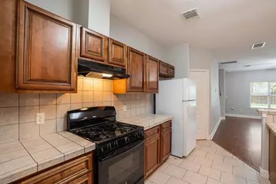 5510 Prock Lane, Austin, TX 78721 - Photo 4