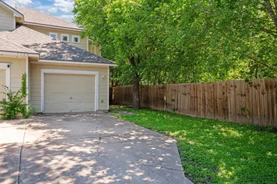 5510 Prock Lane, Austin, TX 78721 - Photo 2