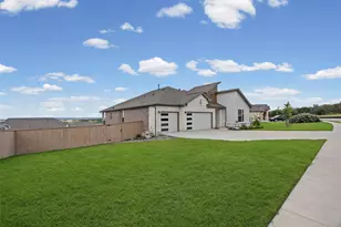 166 Salado Crk Trl, Bastrop, TX 78602 - Photo 2
