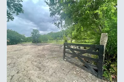 13331 Bradshaw Road, Austin, TX 78747 - Photo 4