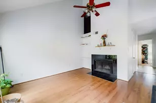 2110 Rio Grande St, Austin, TX 78705 - Photo 12