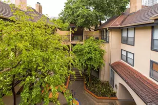 2110 Rio Grande St, Austin, TX 78705 - Photo 14