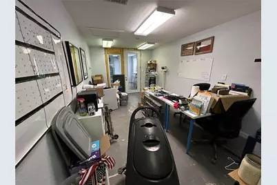 641 W Front Street, Hutto, TX 78634 - Photo 12