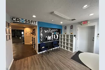 641 W Front Street, Hutto, TX 78634 - Photo 10