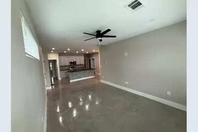 201 N Vandeveer Street, Burnet, TX 78611 - Photo 24