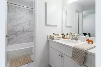 807 W 25th Street #214, Austin, TX 78705 - Photo 8