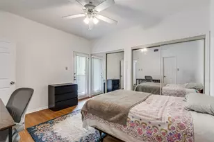 807 W 25th St, Austin, TX 78705 - Photo 24