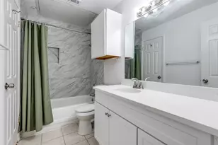 807 W 25th St, Austin, TX 78705 - Photo 18