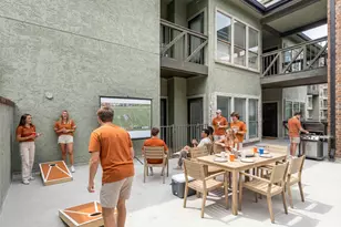 807 W 25th St, Austin, TX 78705 - Photo 12