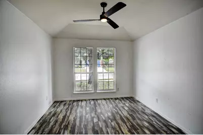 11608 Prince Phillip Way, Manor, TX 78653 - Photo 6