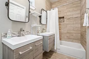 900 Deer Creek Cir, Dripping Springs, TX 78620 - Photo 16