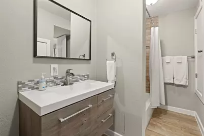 900 Deer Creek Circle, Dripping Springs, TX 78620 - Photo 22