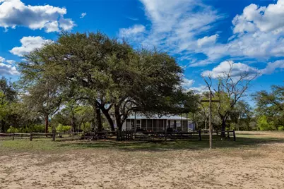 9939 County Road 404, Spicewood, TX 78669 - Photo 22