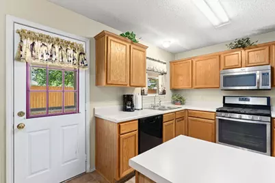 2158 Redwing Way, Round Rock, TX 78664 - Photo 8