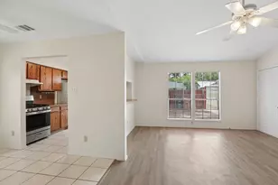11912 Sunhillow Bend, Austin, TX 78758 - Photo 2