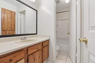 11912 Sunhillow Bend #B, Austin, TX 78758 - Photo 12