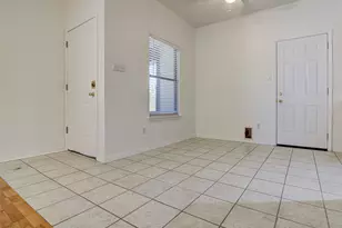 4605 Ribbecke Ave, Austin, TX 78721 - Photo 6