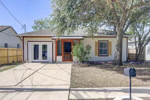 4605 Ribbecke Ave, Austin, TX 78721 - Photo 1