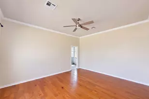 302 Saddletree Ln, Dripping Springs, TX 78620 - Photo 12