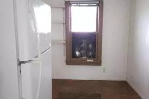 910 E 13th, Austin, TX 78702 - Photo 14